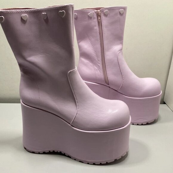 NEW SUGAR THRILLZ Women’s Snuggle Wonderland Boots Pink Size 10M – High Platform - Picture 7 of 11